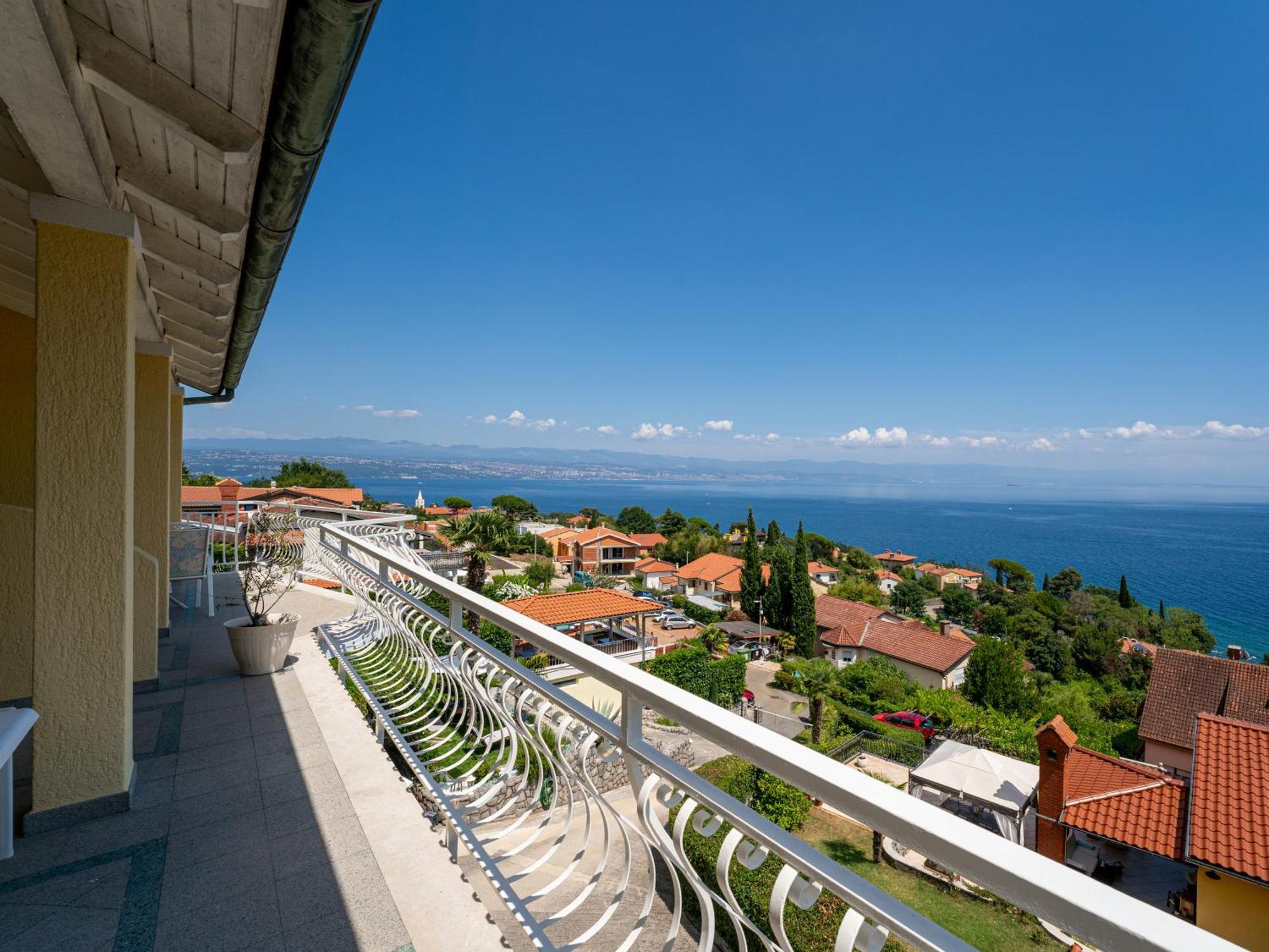 Villa Mona Lisa Lovran - Croatia Esterno foto
